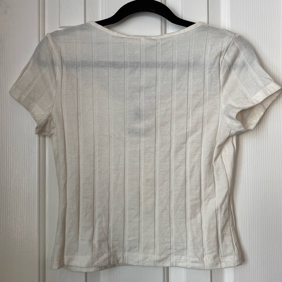 NWT Pink Rose - Ivory Crop top with buttons, Size Large - Picture 2 of 8